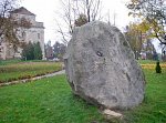 Бол. Берестовица, мемориальный камень повстанцам 1794 г.
