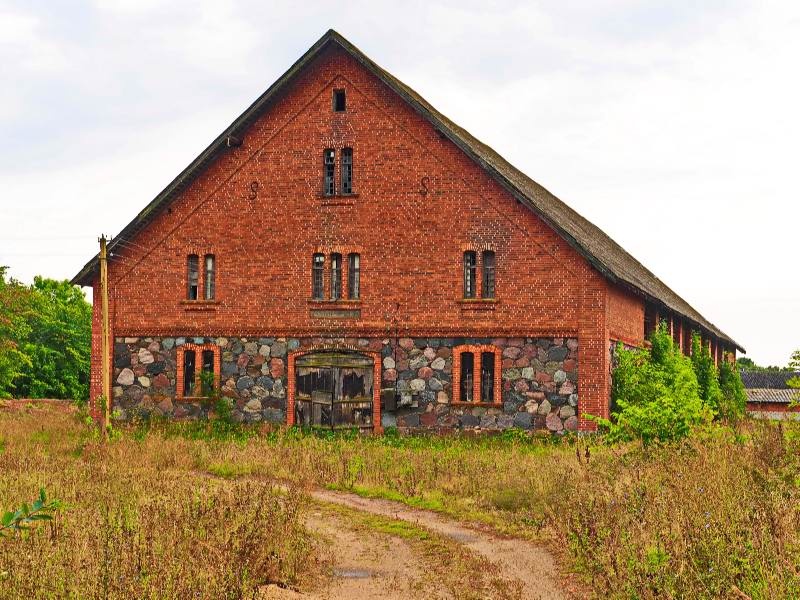 Поселок знаменитый. Деревня Городец.