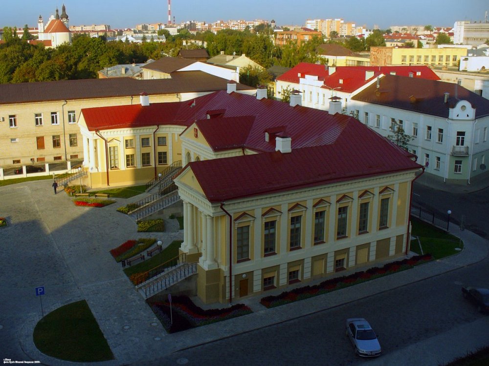 Пинск дворец. Пинский дворец. Бутримовича в Пинске. Дворец Бутримовича. Дворец Бутримовича в Пинске фото.