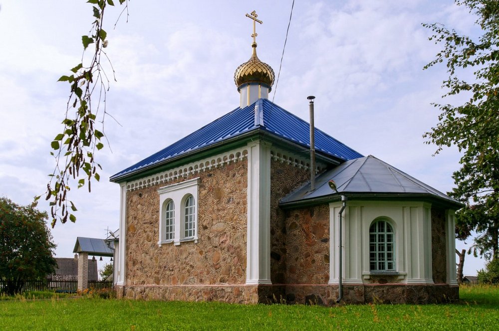 Успенская Церковь в Сарье Верхнедвинского района