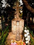 Столбцы, кладбище православное: могила летчика 1-й мировой войны