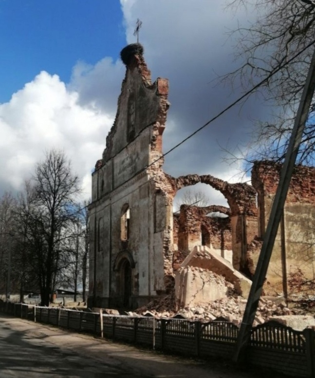 Церковь ВОЗНЕСЕНИЯДЕВЫ арии Паланга